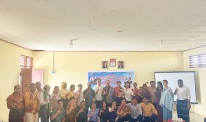 Julie Laiskodat Berikan Beasiswa Kuliah Gratis Bagi 9 Siswa SMA Negeri 6 Kupang, Biayanya Rp 2,5 Miliar