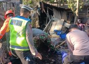 Gerak Cepat Polres Flotim Bantu Korban Erupsi Gunung Lewotobi