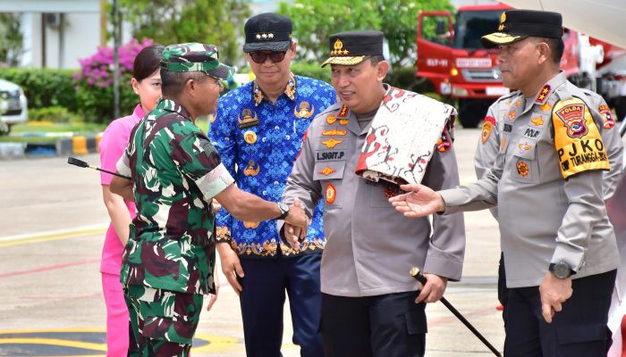 Tiba di Kupang, Kapolri Siap Tinjau Langsung Korban Erupsi Gunung Lewotobi