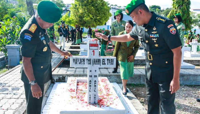 Danrem 161/WS Pimpin Upacara Ziarah Hari Juang Kartika