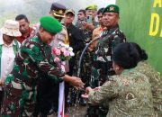 Danrem 161/WS Dampingi Kasdam IX/Udayana Resmikan Pipanisasi TNI-AD Manunggal Air di Bukit Fulan Fehan Belu