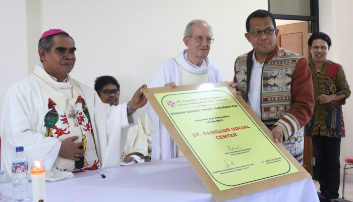 Gubernur Melki Laka Lena Hadiri Acara Pemberkatan dan Peresmian St. Camillus Social Center
