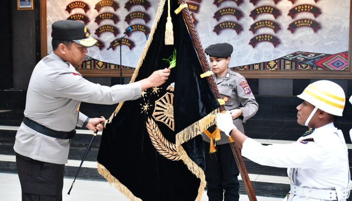 Polda NTT Gelar Tradisi Pencucian Pataka, Simbol Pemurnian Nilai Luhur Polri Jelang Hari Bhayangkara ke-79